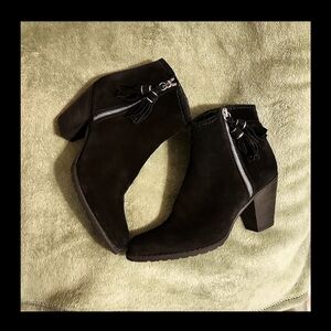 Stuart Weitzman Blac Suede Ankle Boots Tassels 3" Heel Womens Size 7 Wes…